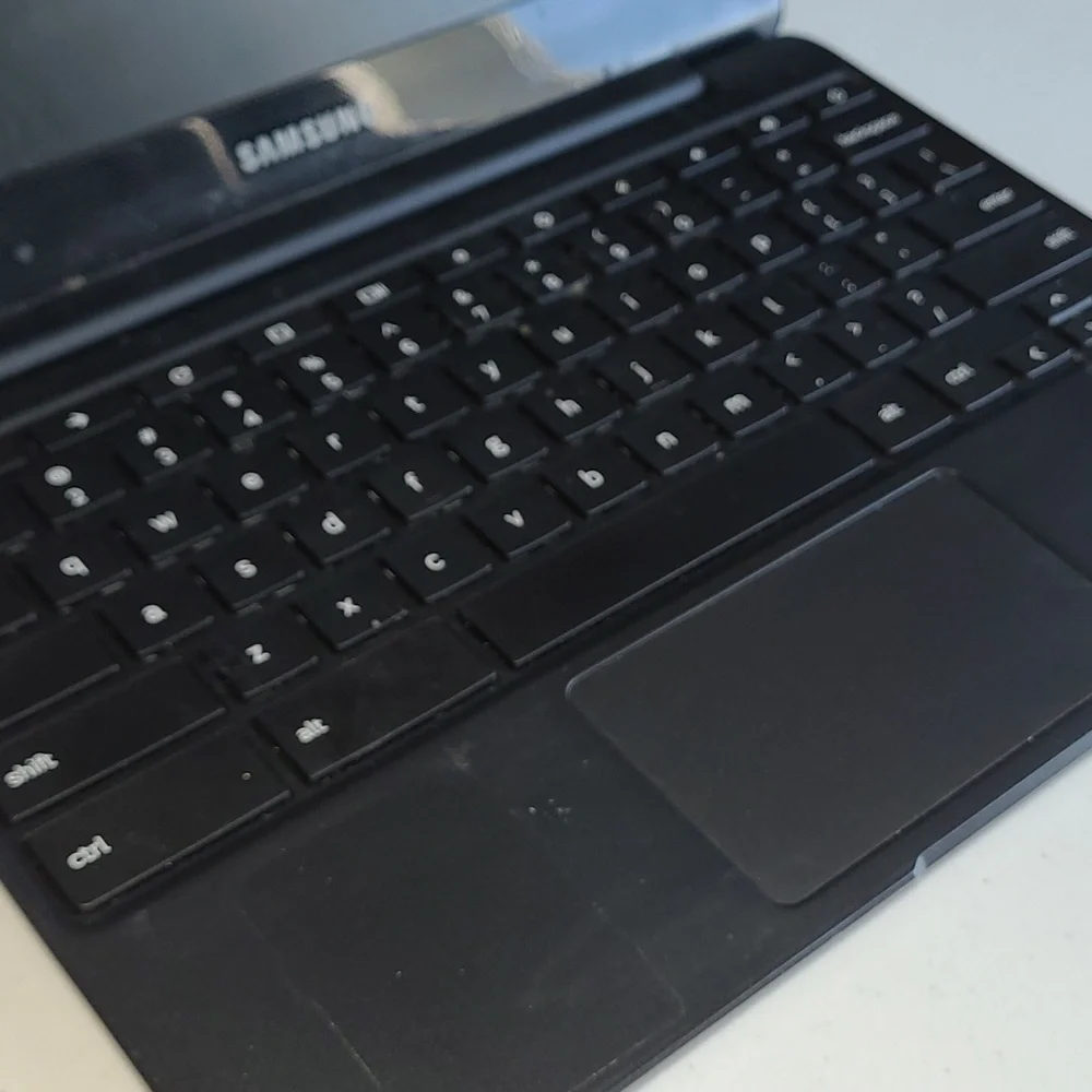 Samsung XE500C13 in Classic Black